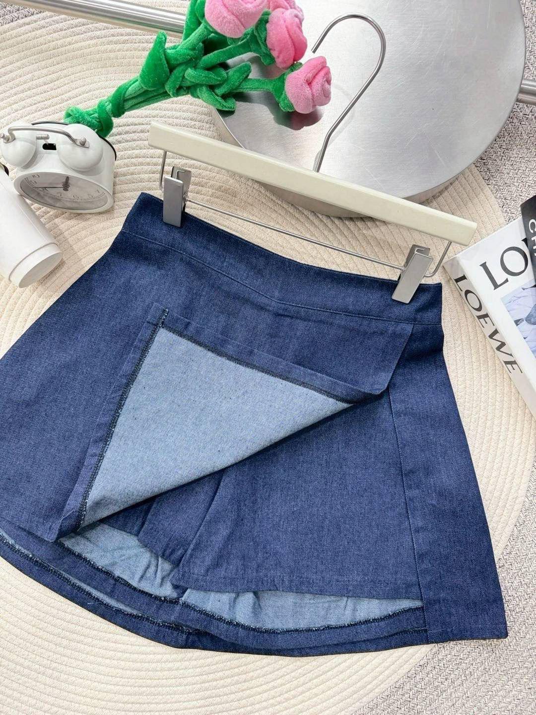 Plus Size Light Denim Skort