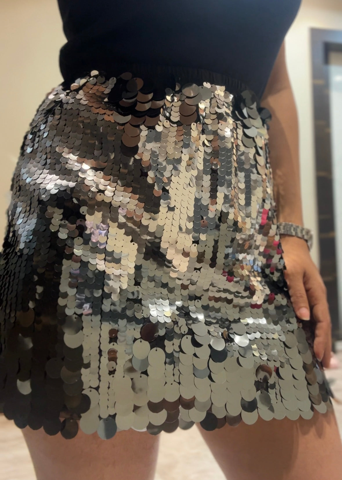 Short Sequins Skirt (silver)