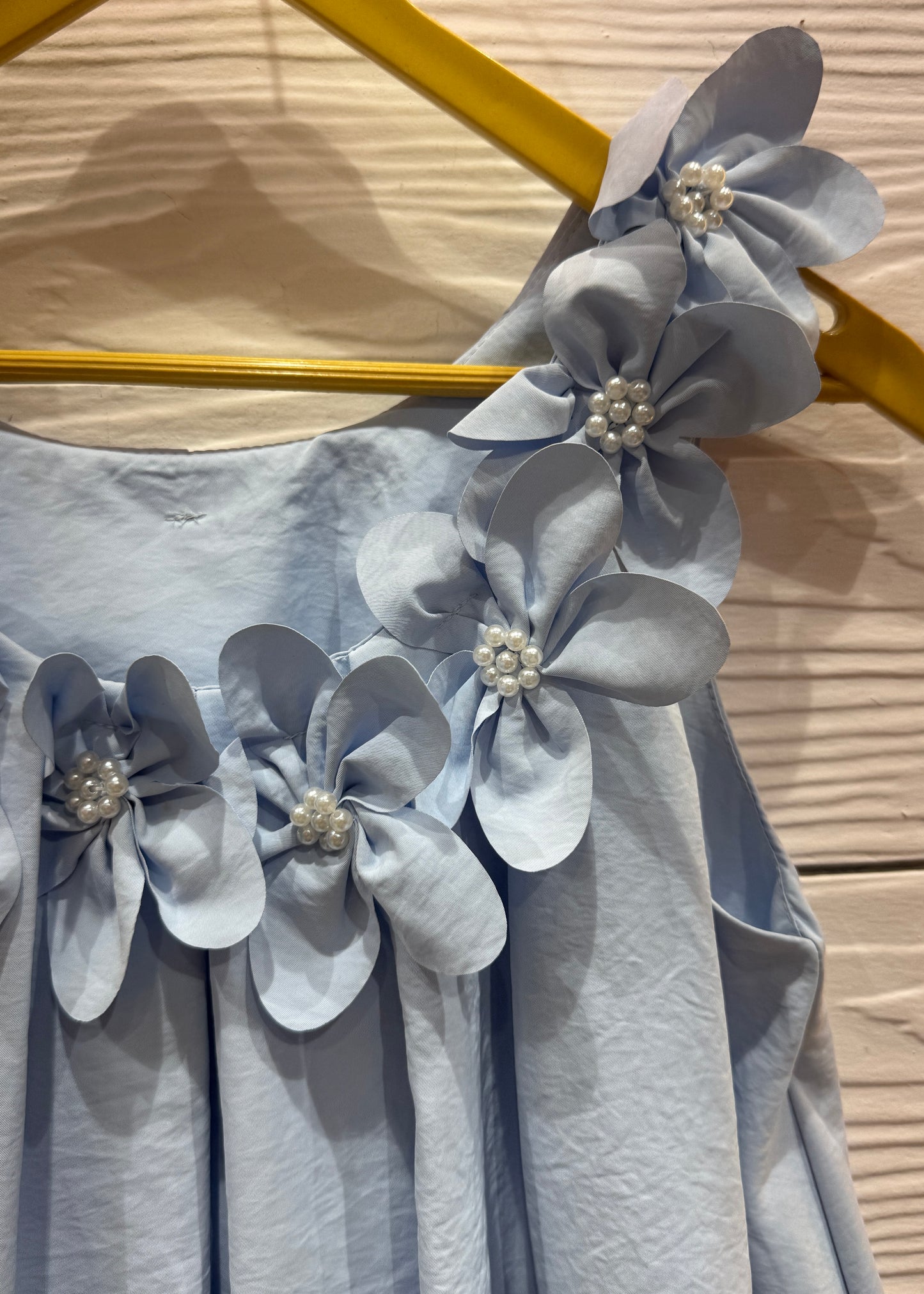 Cute Peplum Top with 3D Flowers and Pearl