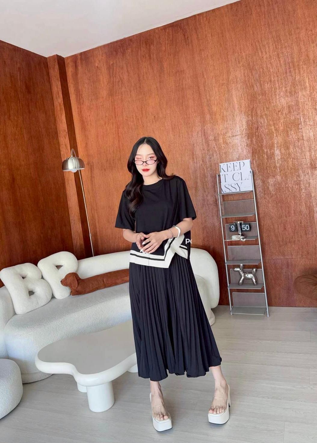 2 Pc Half Plain Half Pleated Coord Set
