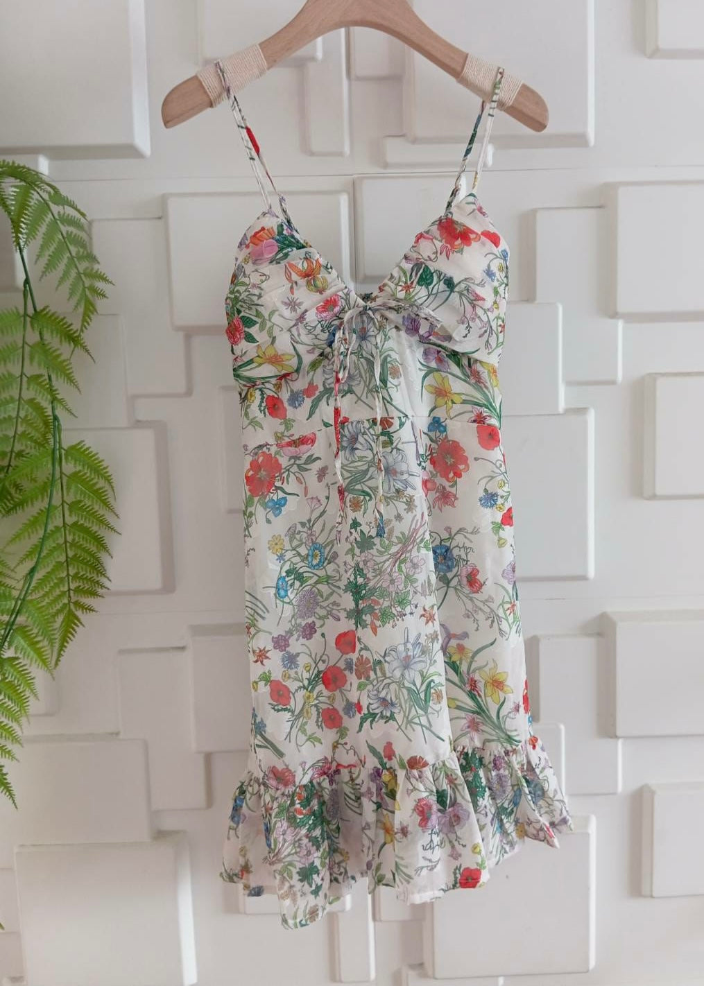 Short Floral Printed Dress (White)