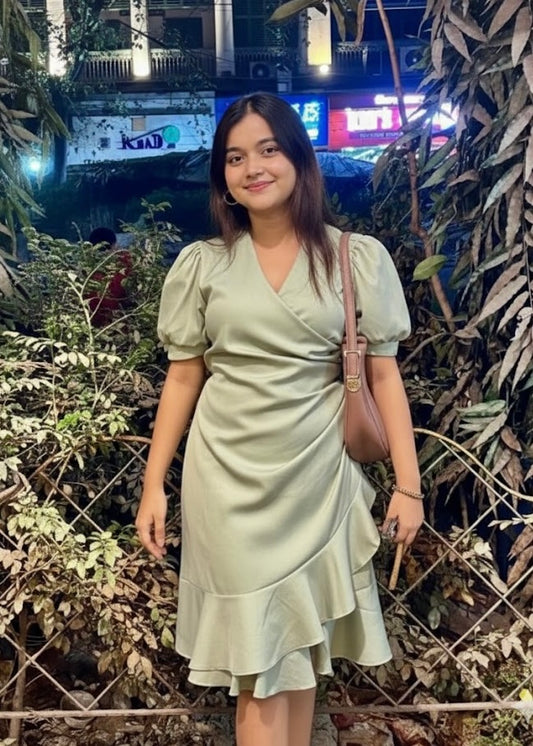 Smart Side-Tie Frilly Dress