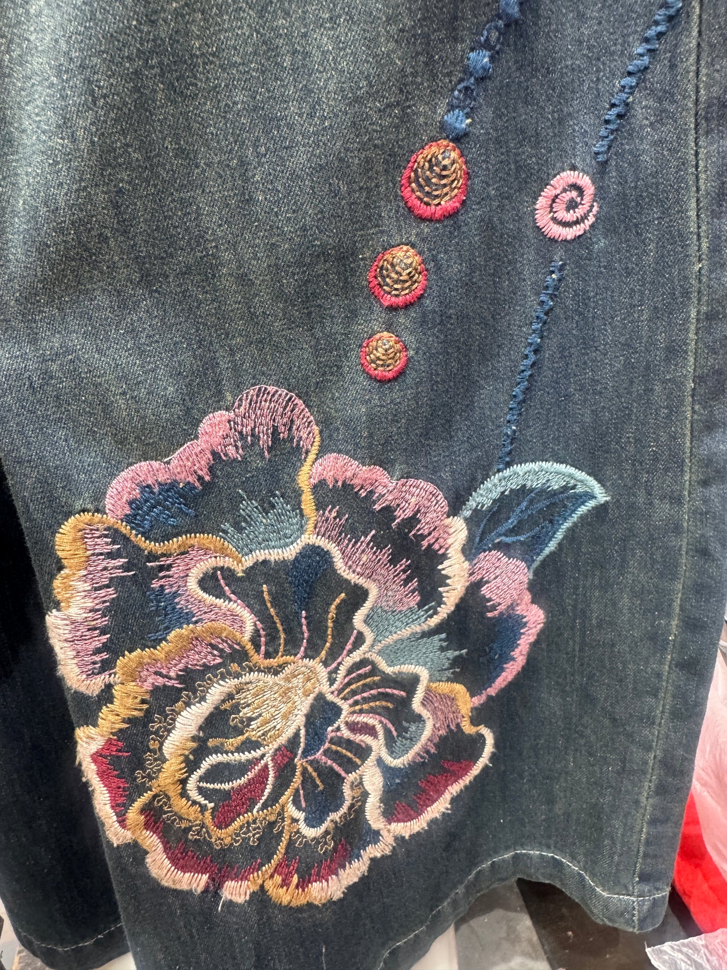 Wide Legged Denim Pant with Floral Embroidery