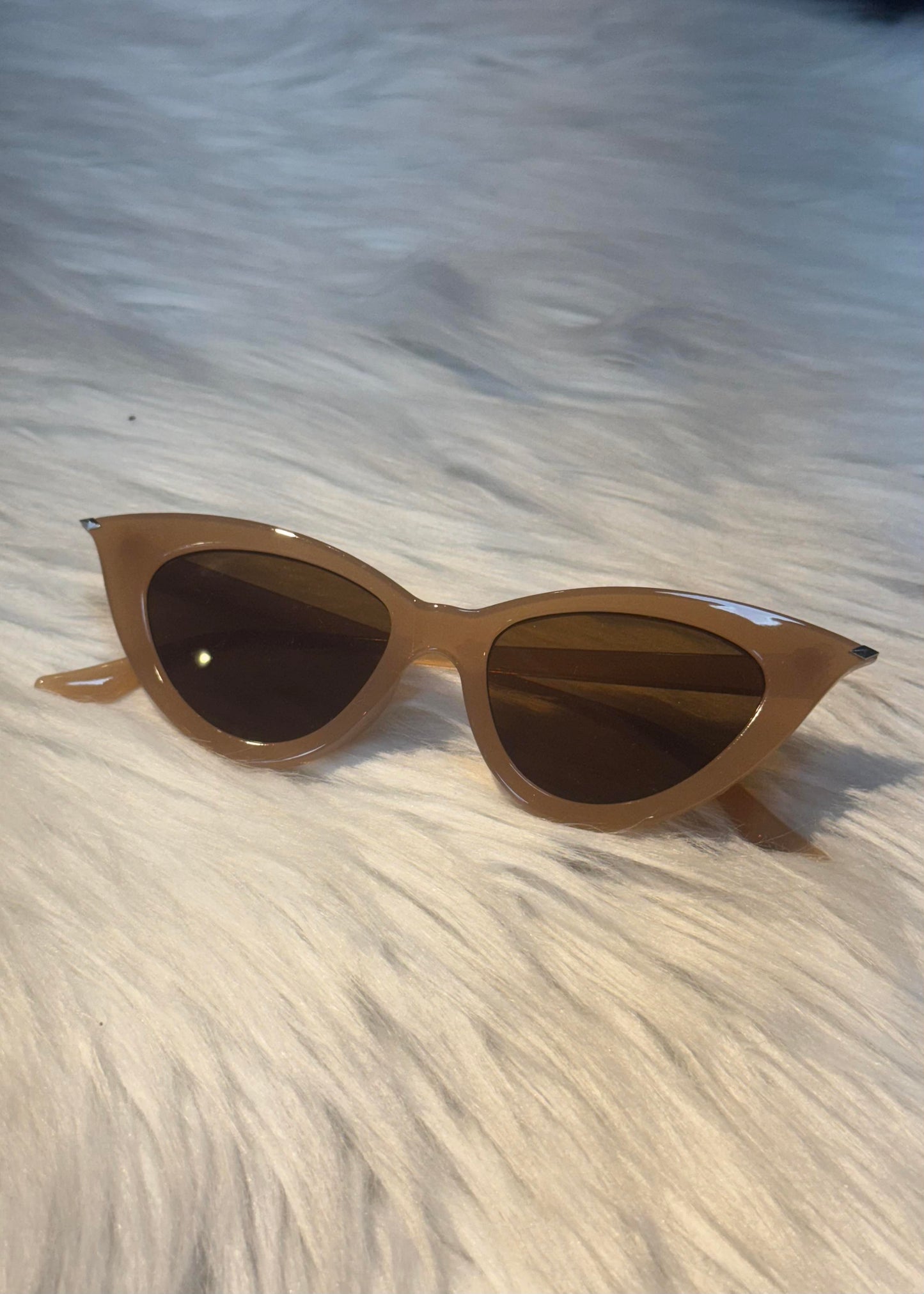 Famous Cat Eye Sunglass