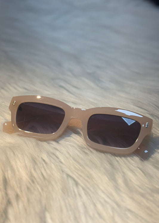 Cool Nude Color Sunglass