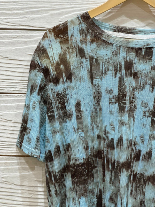 Oversized Printed Tshirt with front cut