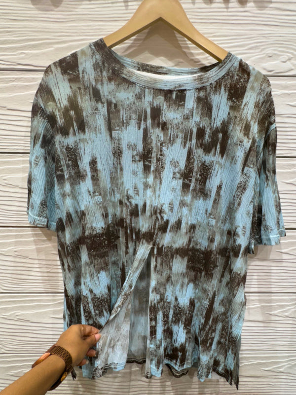 Oversized Printed Tshirt with front cut