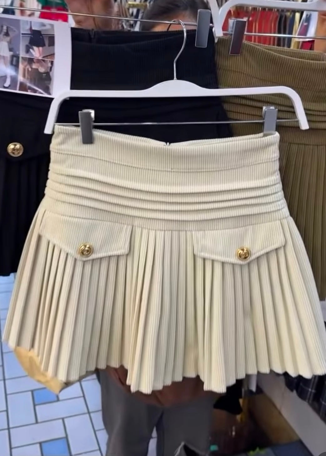 Short Pleated Skirt