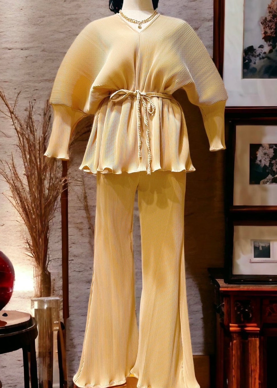 2 Pc Pleated Co-ord Set with belt (Balloon Style)