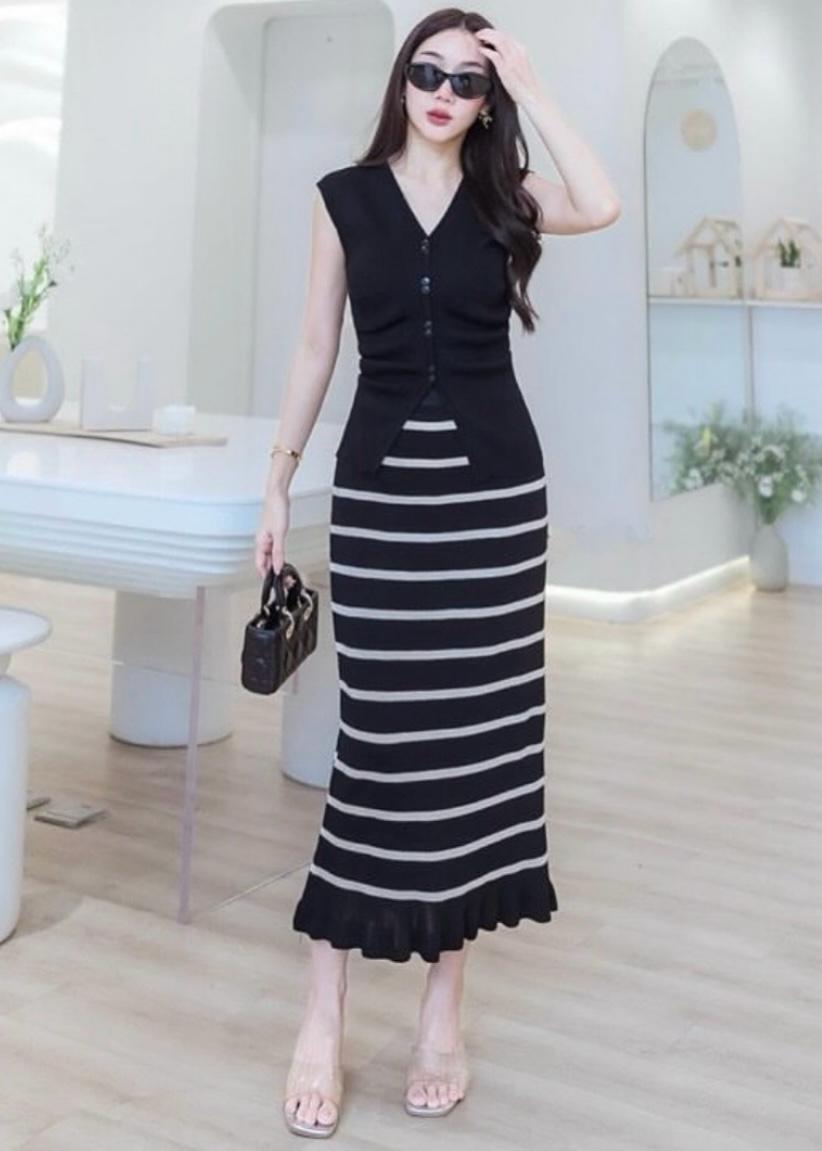 2 Pc Long Knitted Skirt Set