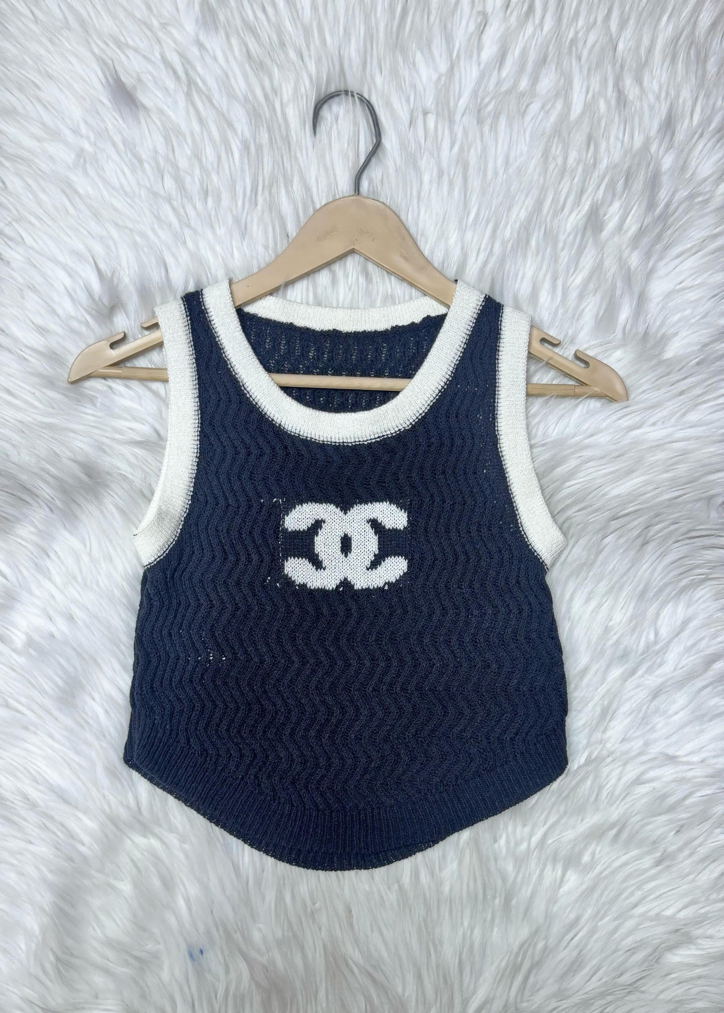 Knitted Sporty Look Tank Top